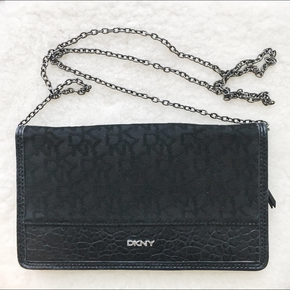 DKNY Leather Canvas Wallet on Chain /Travel Wallet